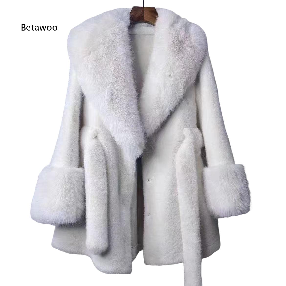 Damesjas voor de herfst- en wi - Street Fashion Events recensie en prijs