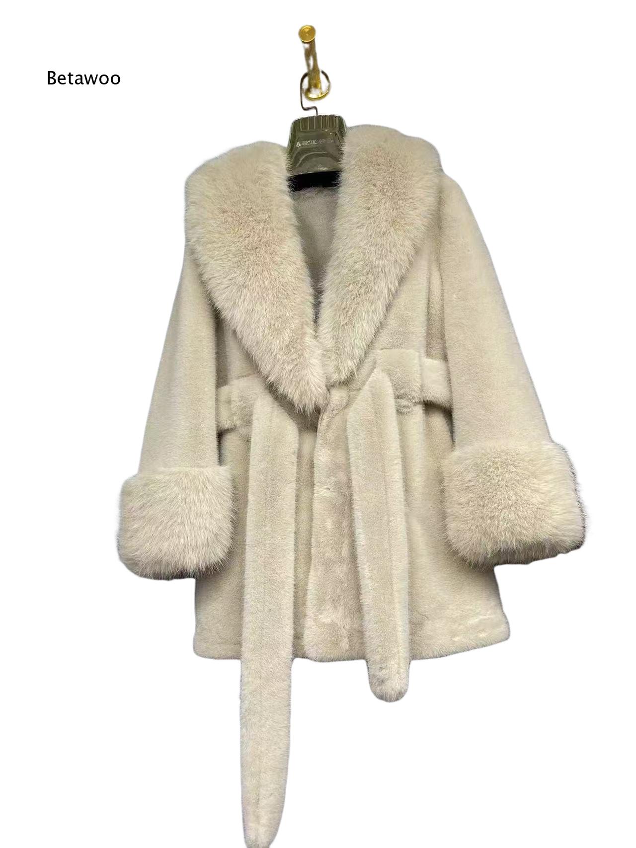 Damesjas voor de herfst- en wi - Street Fashion Events recensie en prijs