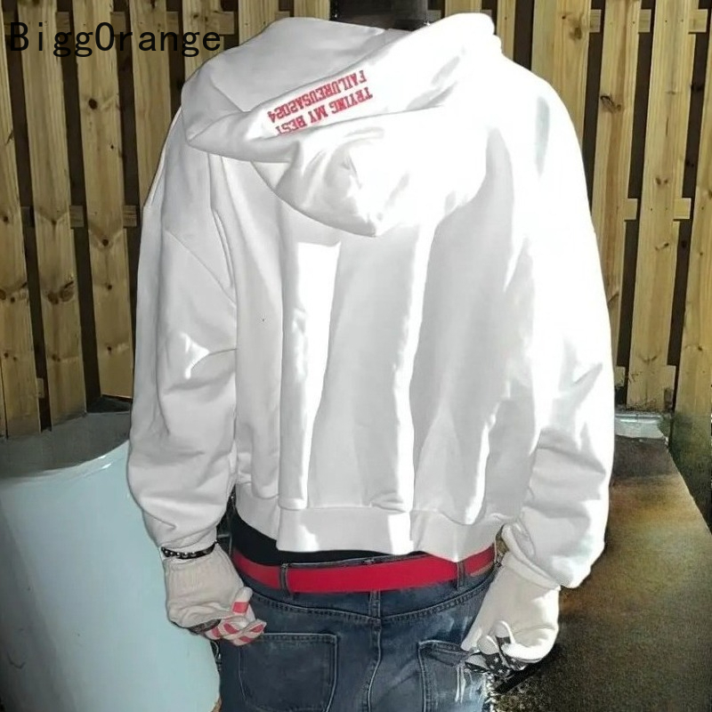 Sweatshirtjas met strass gebor - Street Fashion Elements recensie en prijs