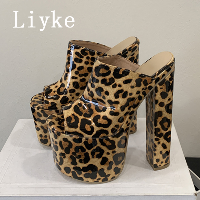 Liyke Runway Fashion 18CM Extr - Street Fashion Runway recensie en prijs